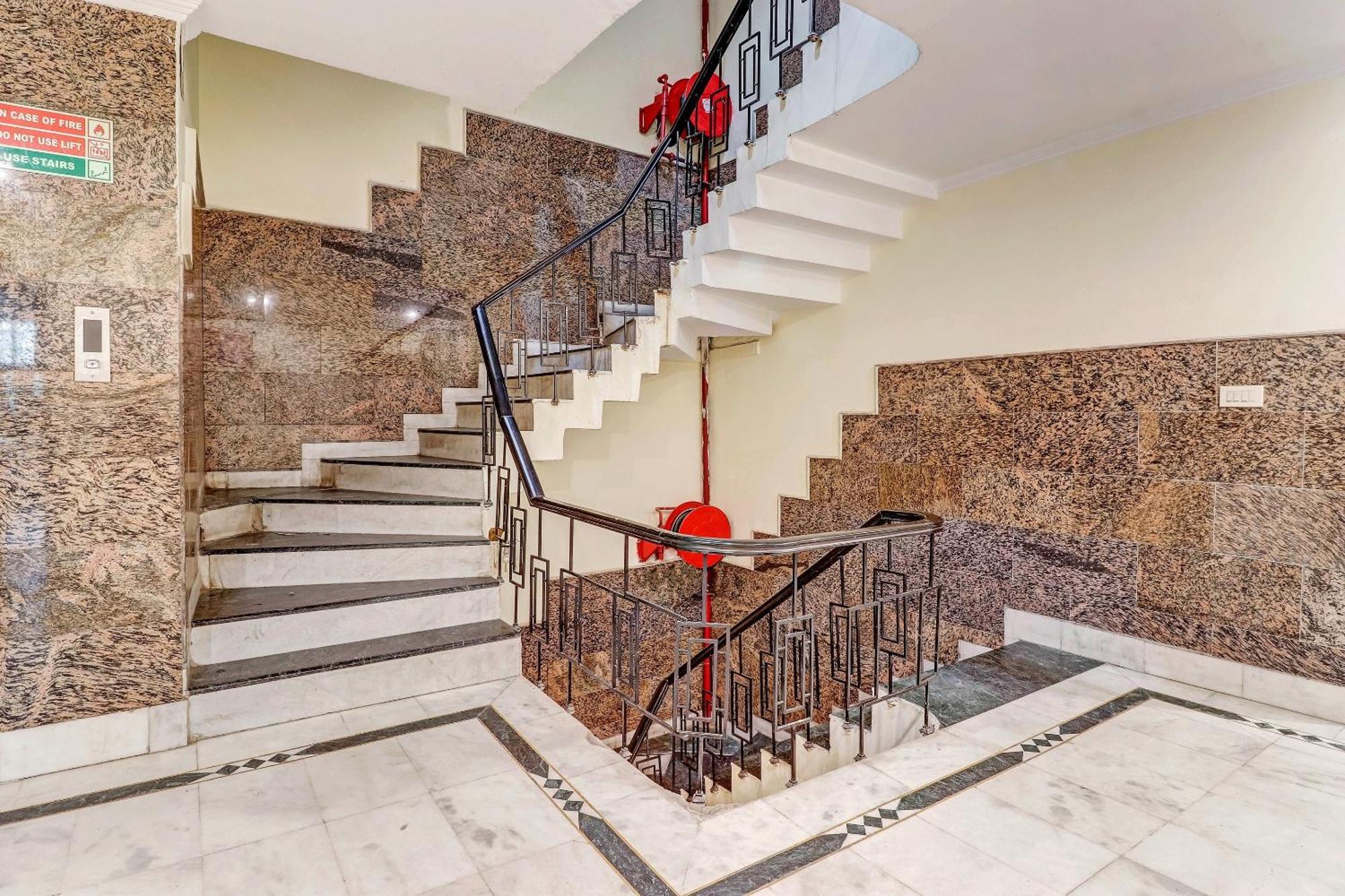 Hotel O Grand Central Δελχί Εξωτερικό φωτογραφία