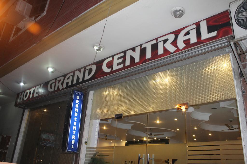 Hotel O Grand Central Δελχί Εξωτερικό φωτογραφία